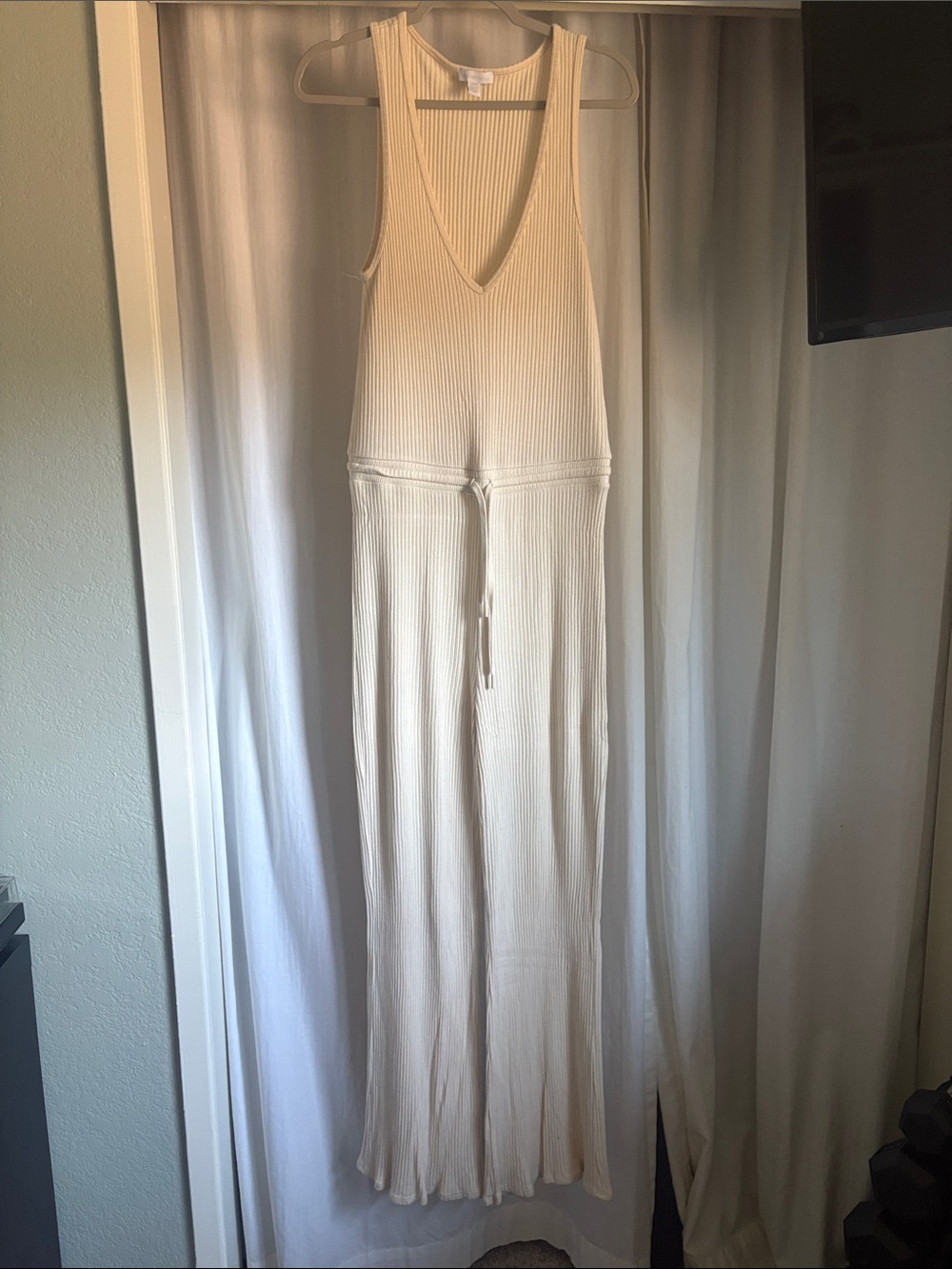 Beyond Yoga Cream Ribbed V-Neck Jumpsuit